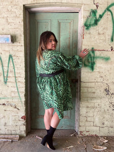 Evergreen Balloon Sleeve Frock SIZE 18