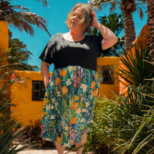 Load image into Gallery viewer, Mellow Fields Splice Frock. Size S &amp; M