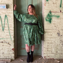 Load image into Gallery viewer, Evergreen Balloon Sleeve Frock SIZE 18