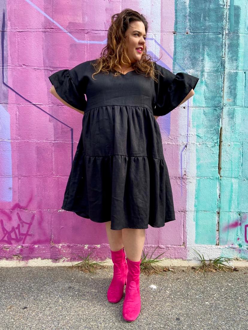 black linen tiered dress boohoo Women's Linen Look Volume Sleeve Tiered Midaxi Dress in Black | Size: 12