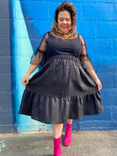 Load image into Gallery viewer, Tiered Black Linen Skirt